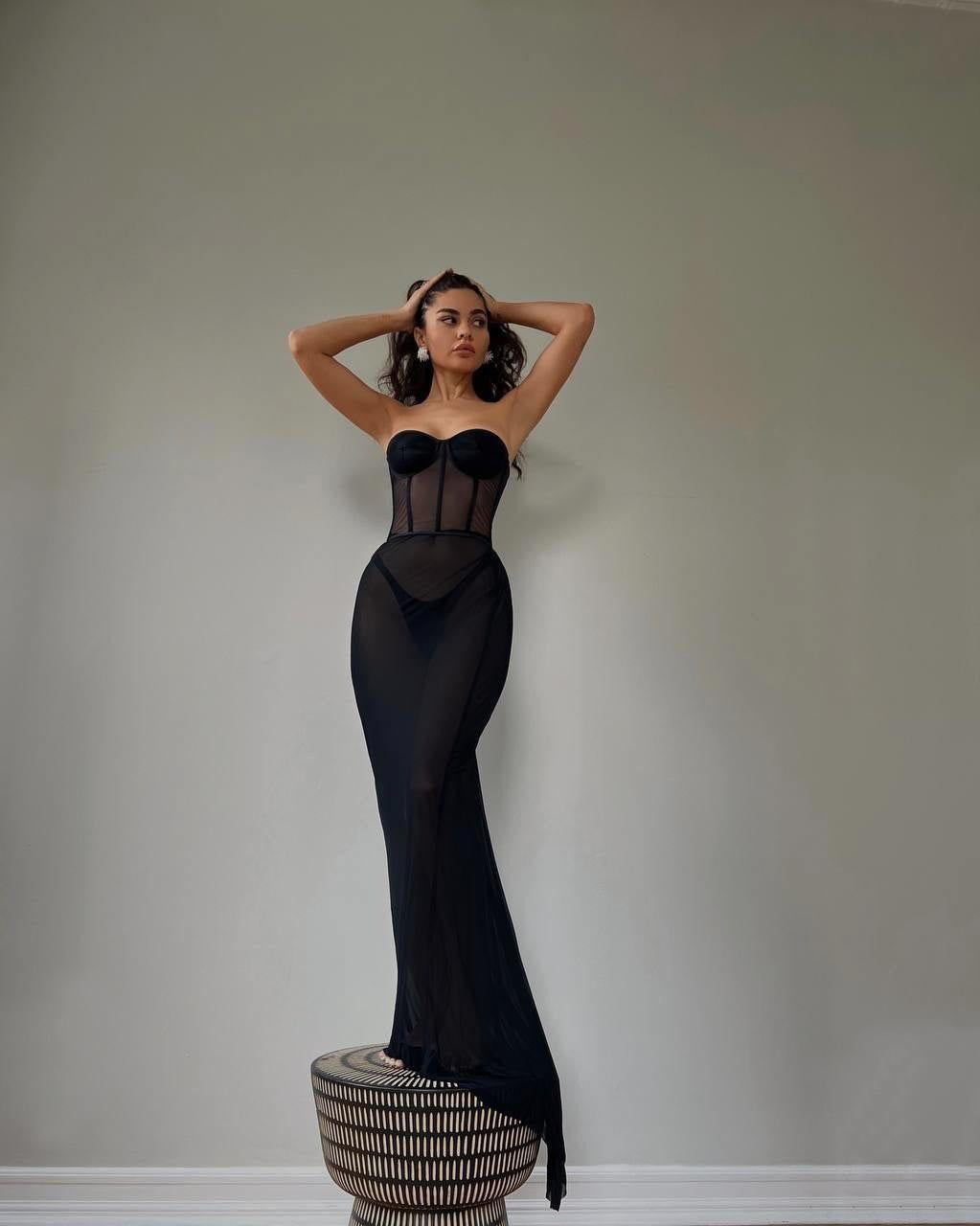 Mesh skirt